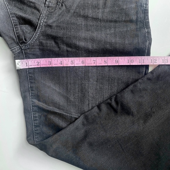 Sz26 / Diesel ‘Widee’ Cropped Distressed Jeans - Picture 14 of 16